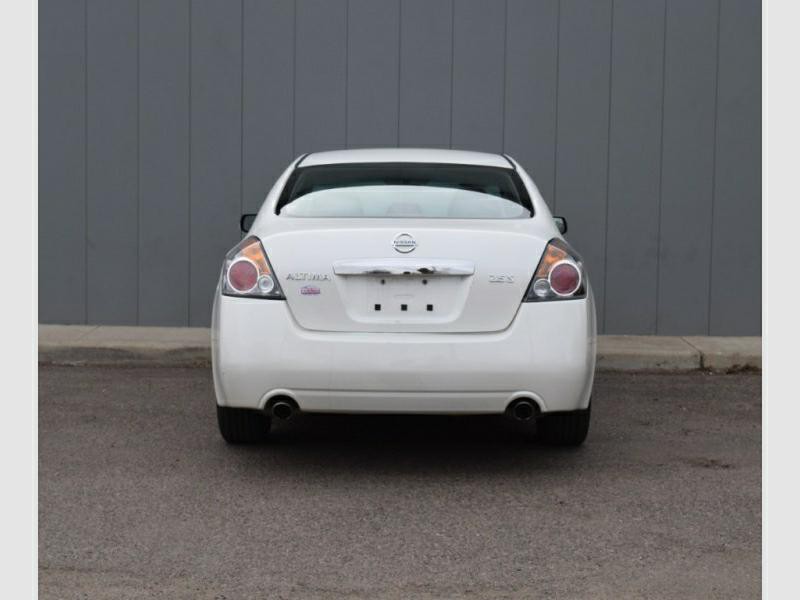 2007 Nissan Altima Image 2
