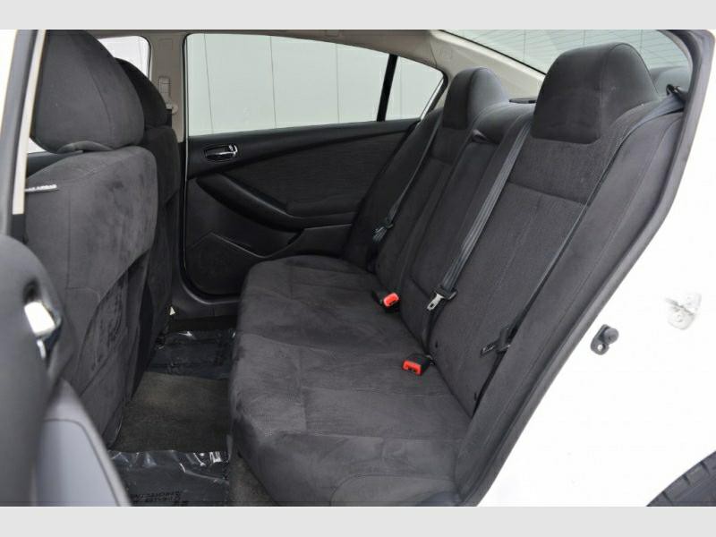 2007 Nissan Altima Image 8