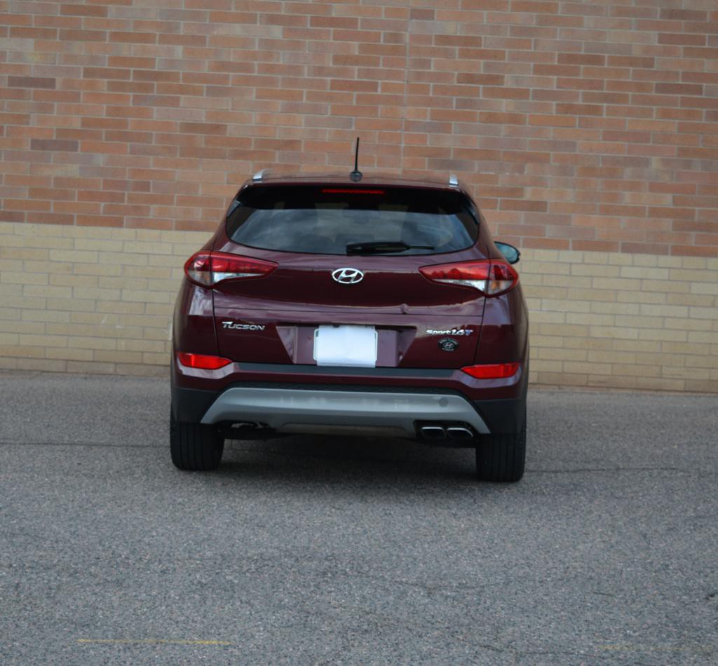 2017 Hyundai Tucson Image 2