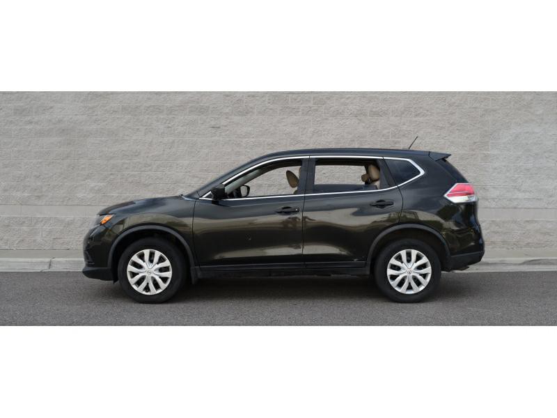 2016 Nissan Rogue Image 2