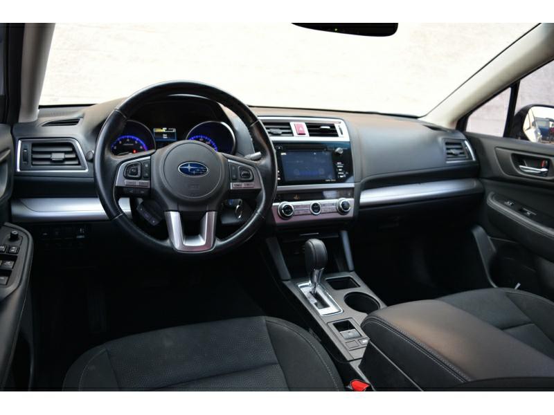2016 Subaru Legacy Image 10