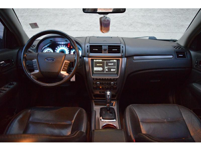 2010 Ford Fusion Image 11