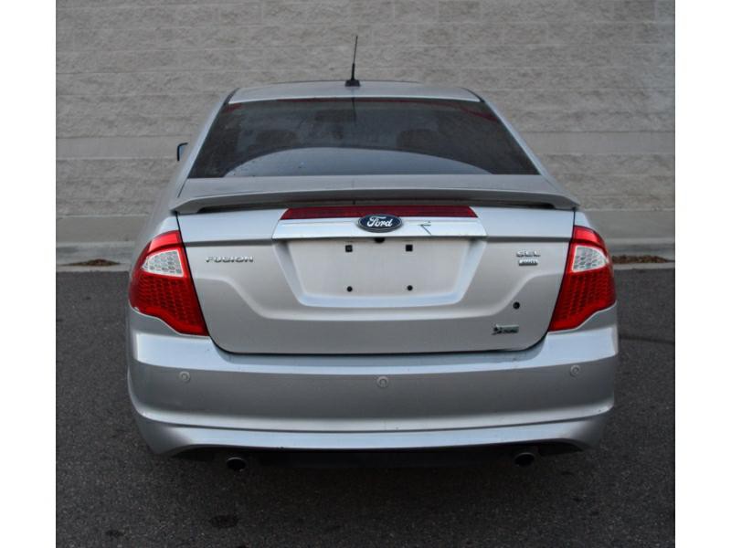 2010 Ford Fusion Image 13