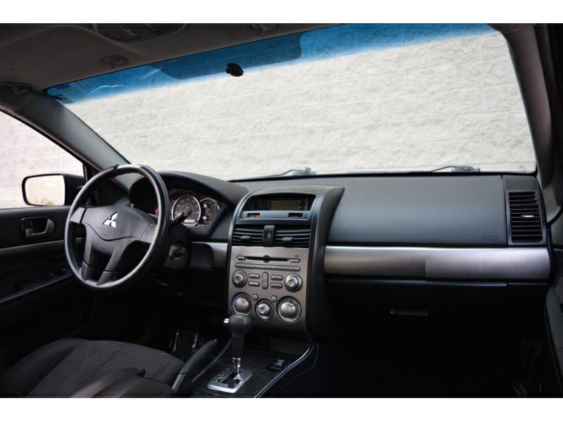 2012 Mitsubishi Galant Image 6