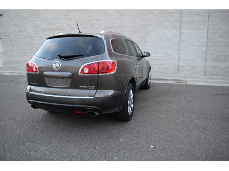 2011 Buick Enclave Image 9