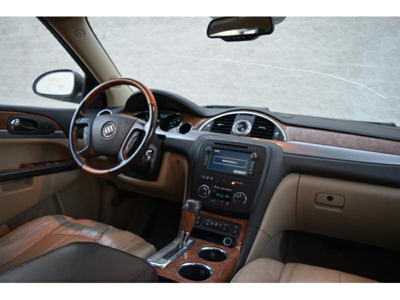 2011 Buick Enclave Image 16