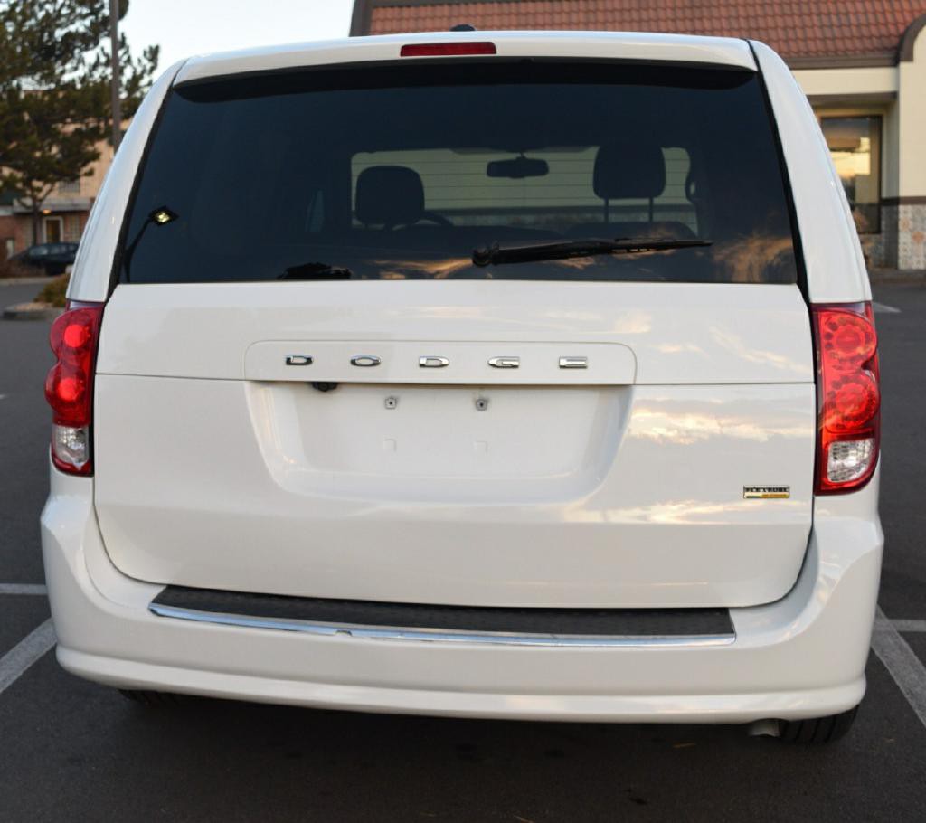 2017 Dodge Grand Caravan Image 8