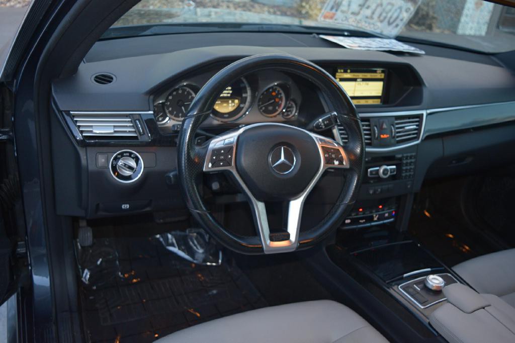 2012 Mercedes-Benz E-Class Image 6