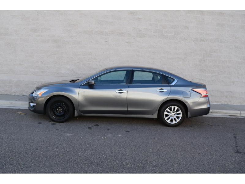 2015 Nissan Altima Image 3