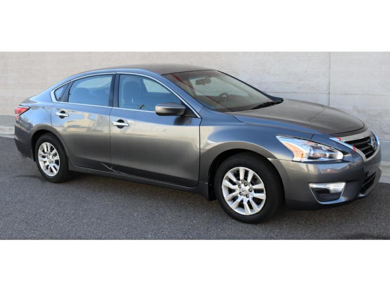 2015 Nissan Altima Image 6