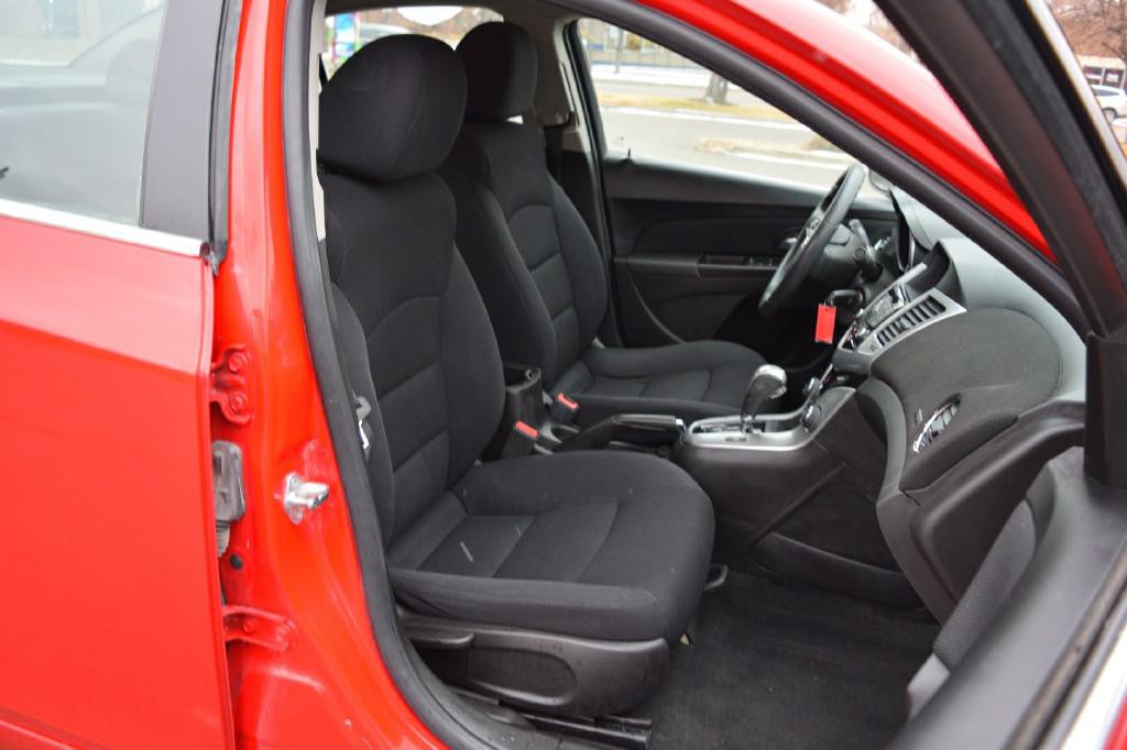 2016 Chevrolet Cruze Image 7