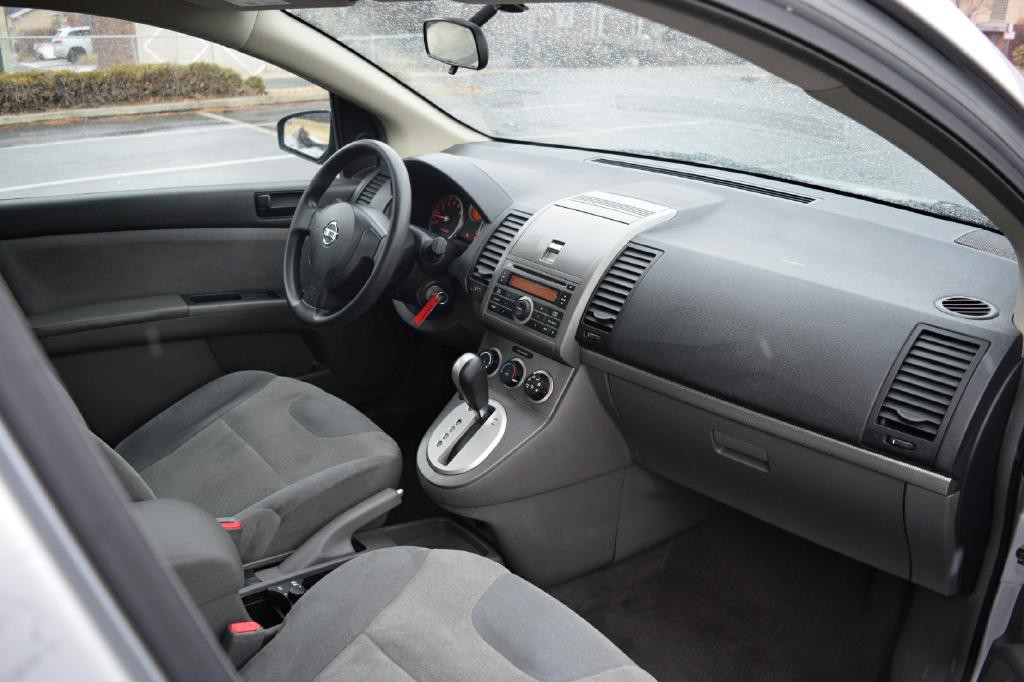 2009 Nissan Sentra Image 7