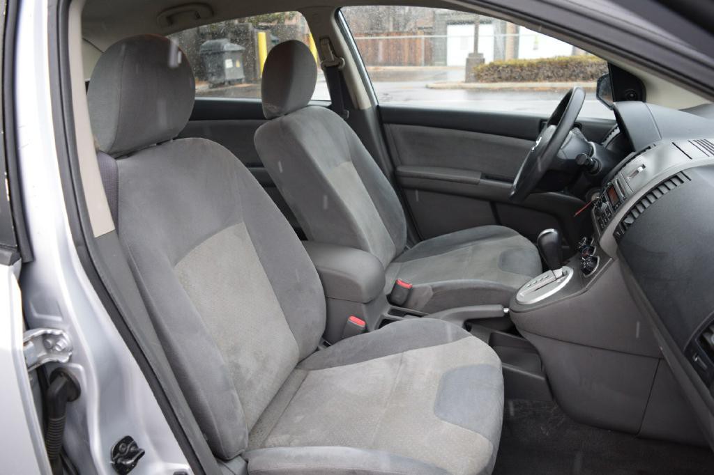 2009 Nissan Sentra Image 8
