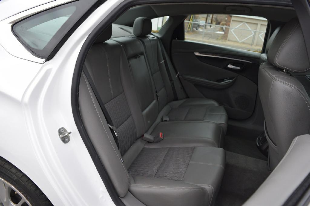 2018 Chevrolet Impala Image 8