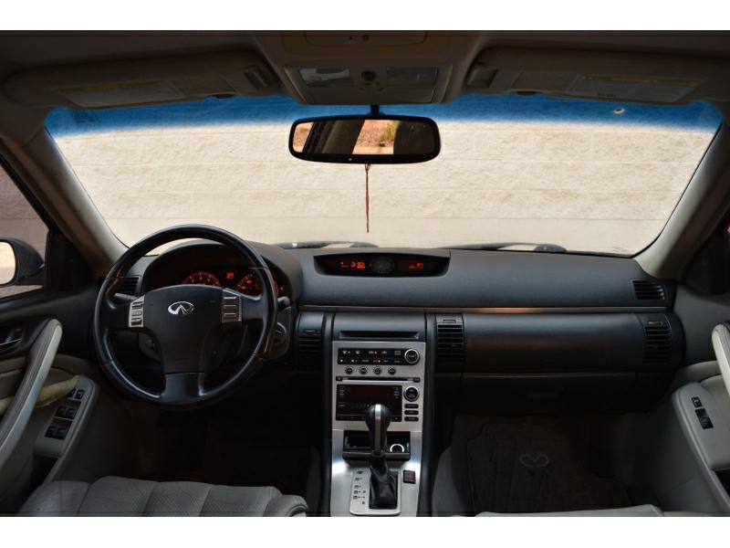 2006 INFINITI G35 Image 11