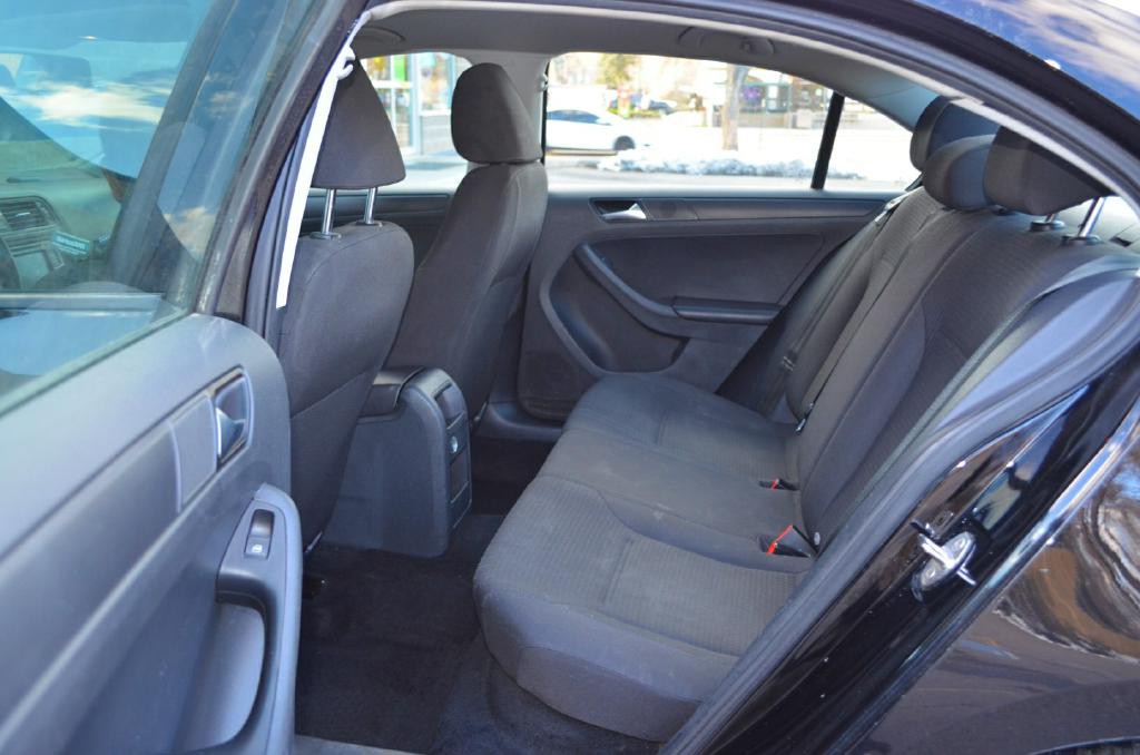 2016 Volkswagen Jetta Image 8