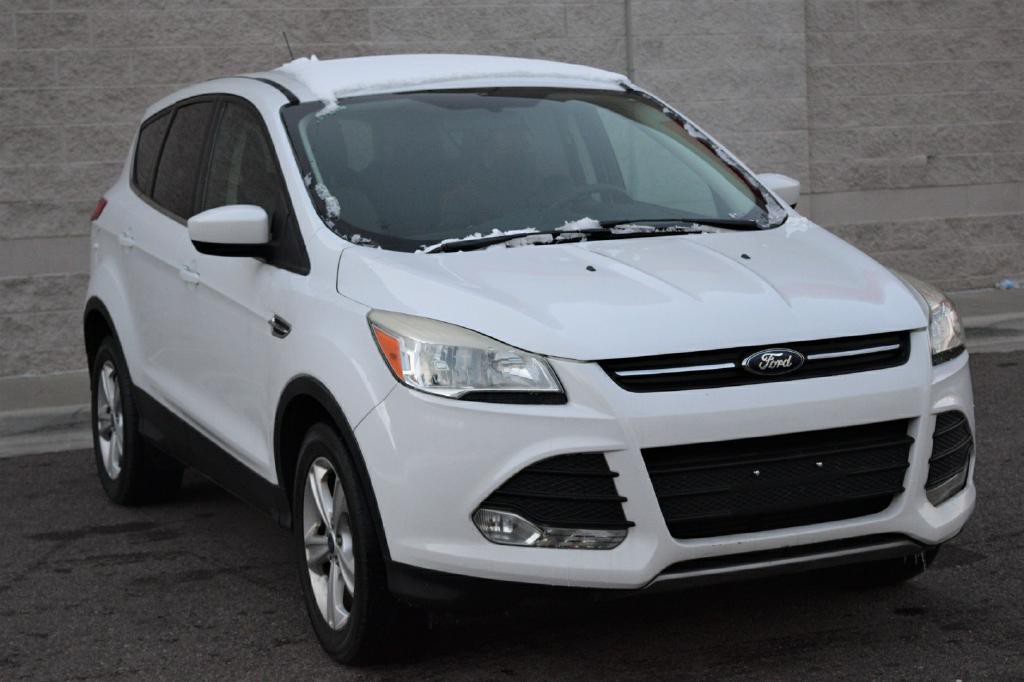 2013 Ford Escape Image 2