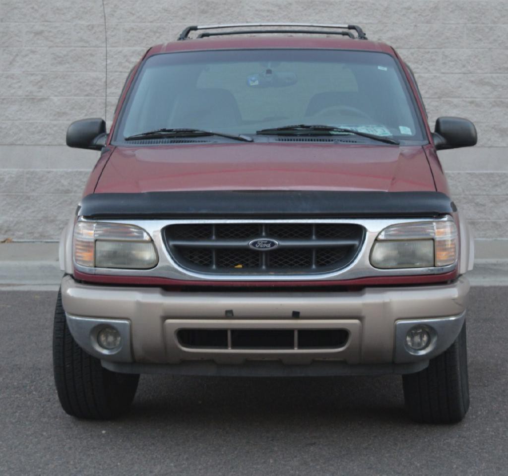 2000 Ford Explorer Image 1