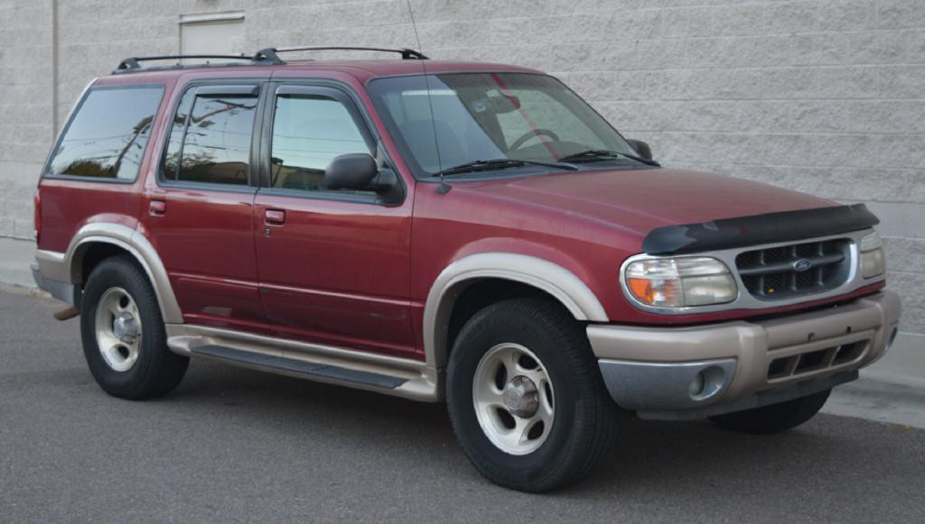 2000 Ford Explorer Image 6