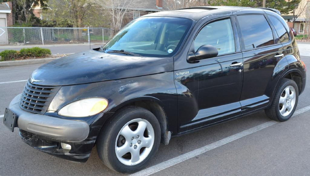 2001 Chrysler PT Cruiser Image 4