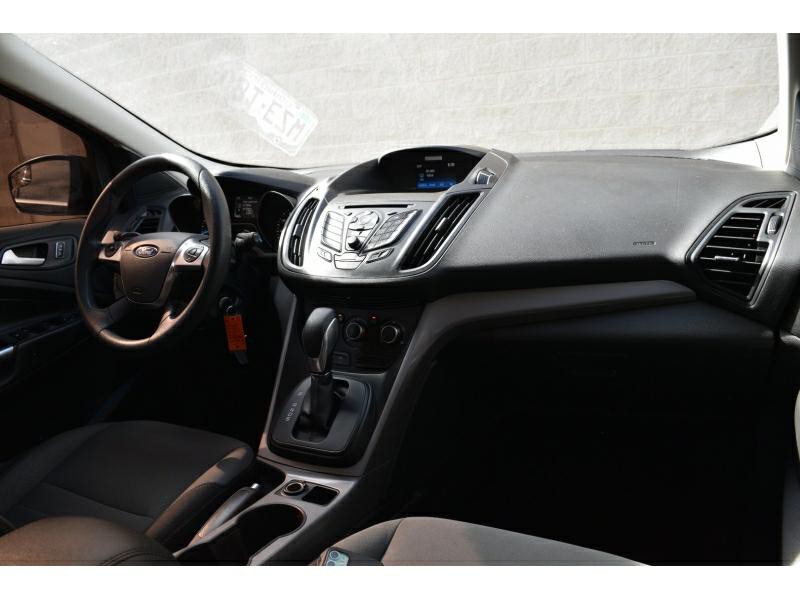 2016 Ford Escape Image 10