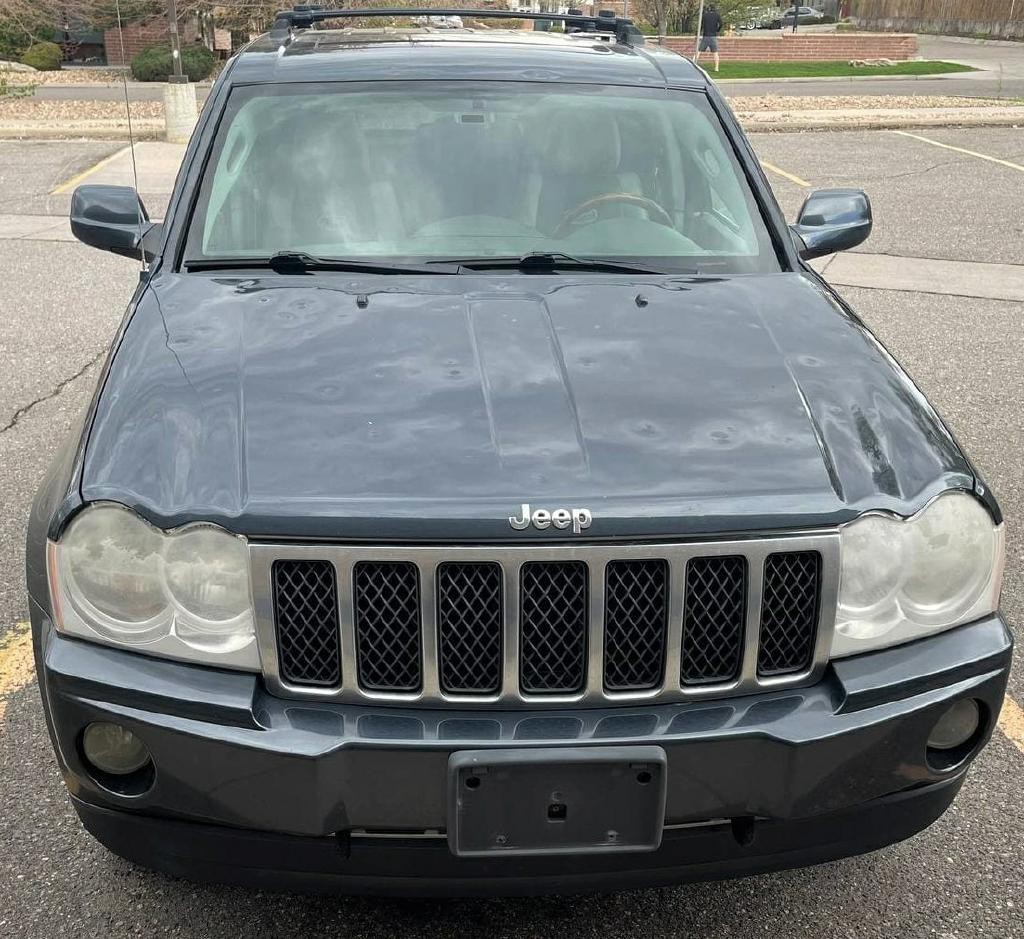 2007 Jeep Grand Cherokee Image 2