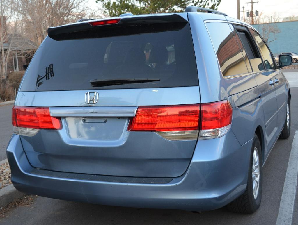 2010 Honda Odyssey Image 8