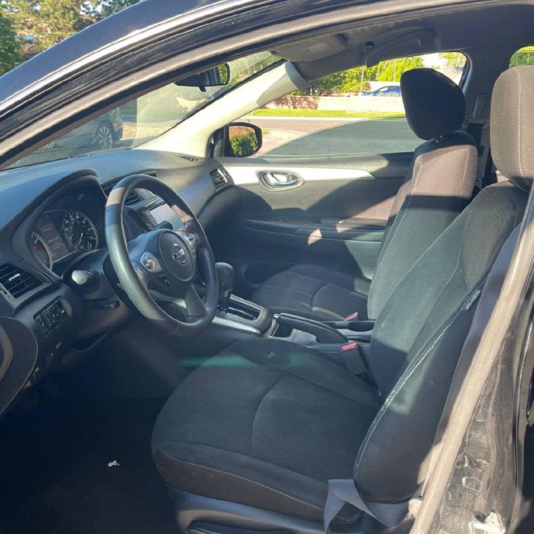 2019 Nissan Sentra Image 5