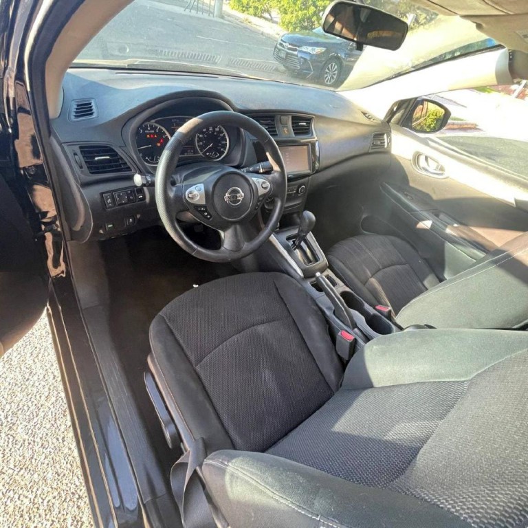 2019 Nissan Sentra Image 6