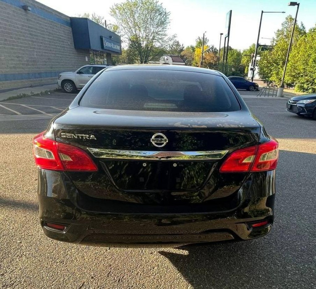 2019 Nissan Sentra Image 12