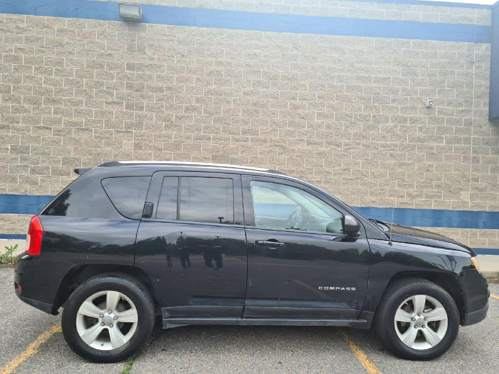 2012 Jeep Compass Image 4