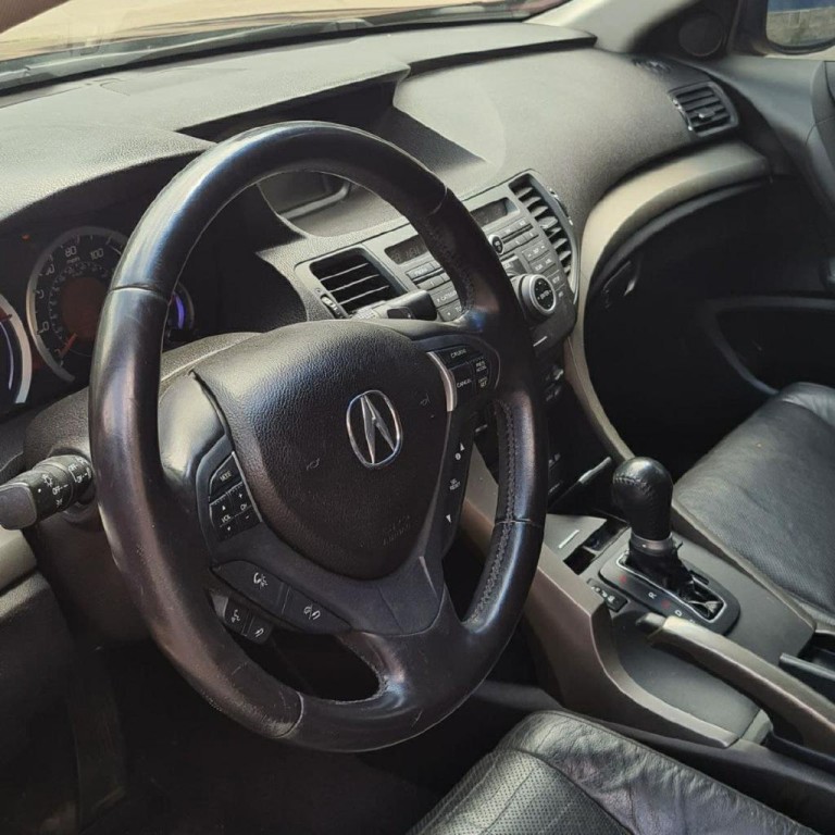 2010 Acura TSX Image 6