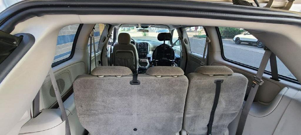 2006 Dodge Grand Caravan Image 25
