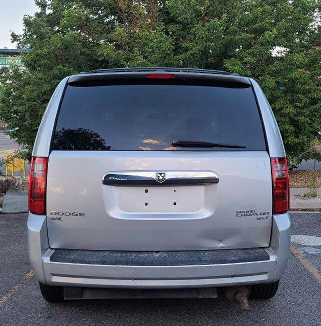 2010 Dodge Grand Caravan Image 7