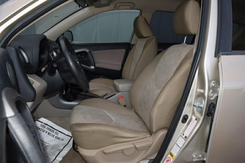 2007 Toyota Rav4 Image 8