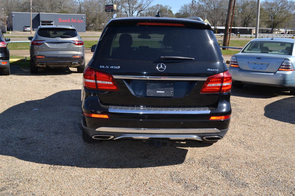 2017 Mercedes-Benz GLS-Class Image 3