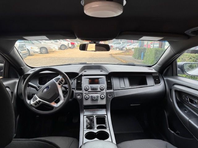 2015 Ford Taurus Image 8