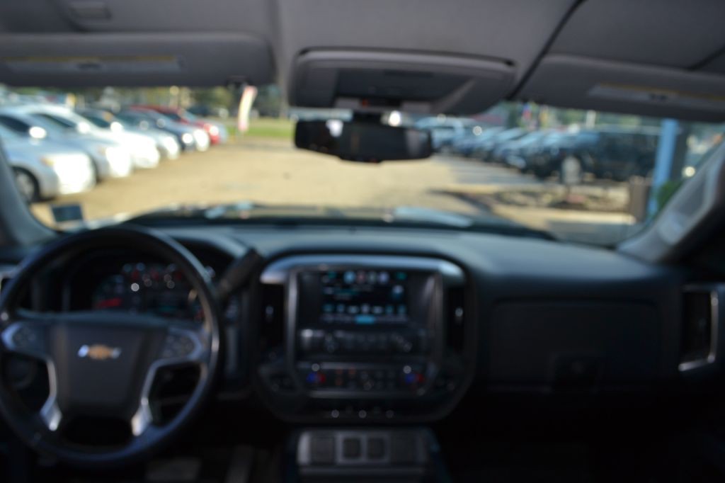 2018 Chevrolet Silverado 1500 Image 7