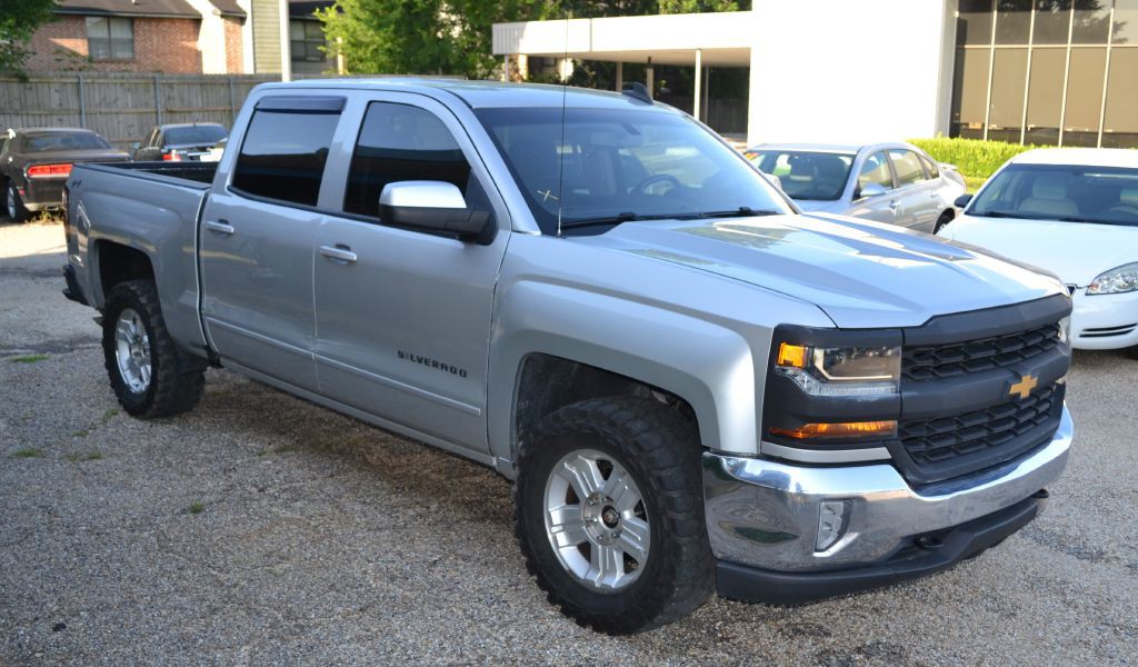 2017 Chevrolet Silverado 1500 Image 4