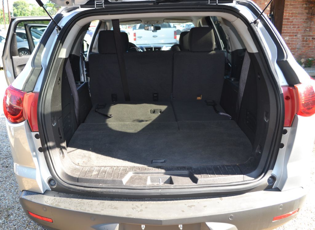 2012 Chevrolet Traverse Image 7