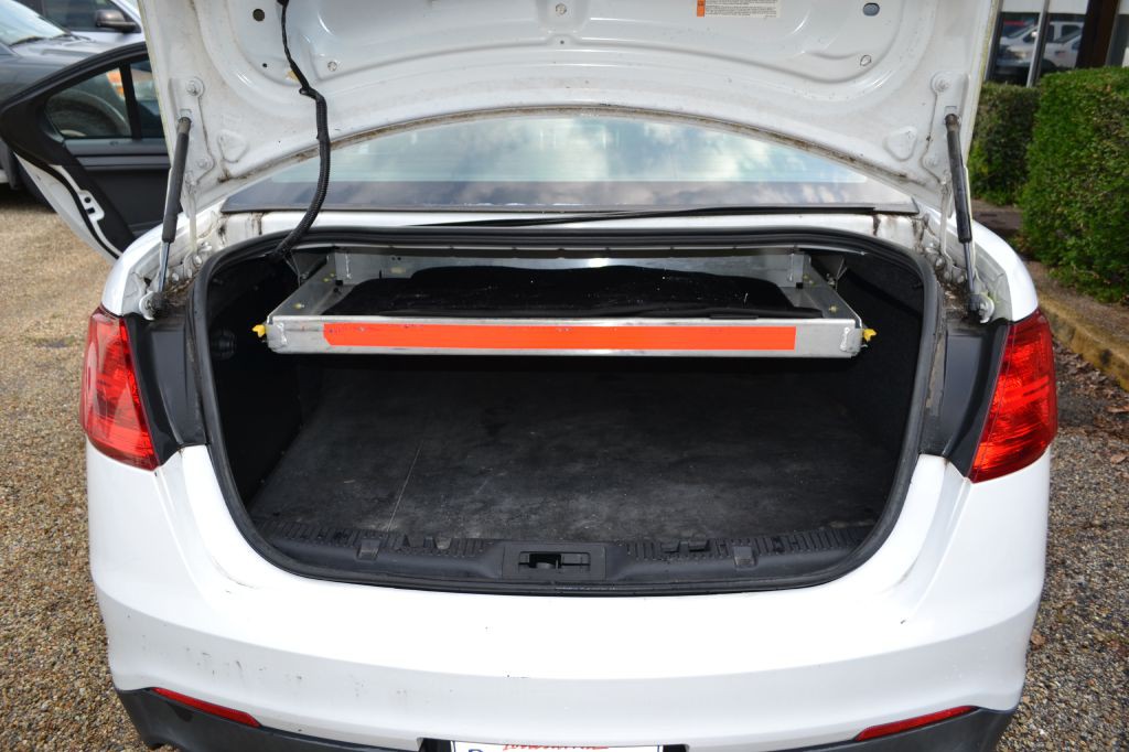 2015 Ford Taurus Image 6