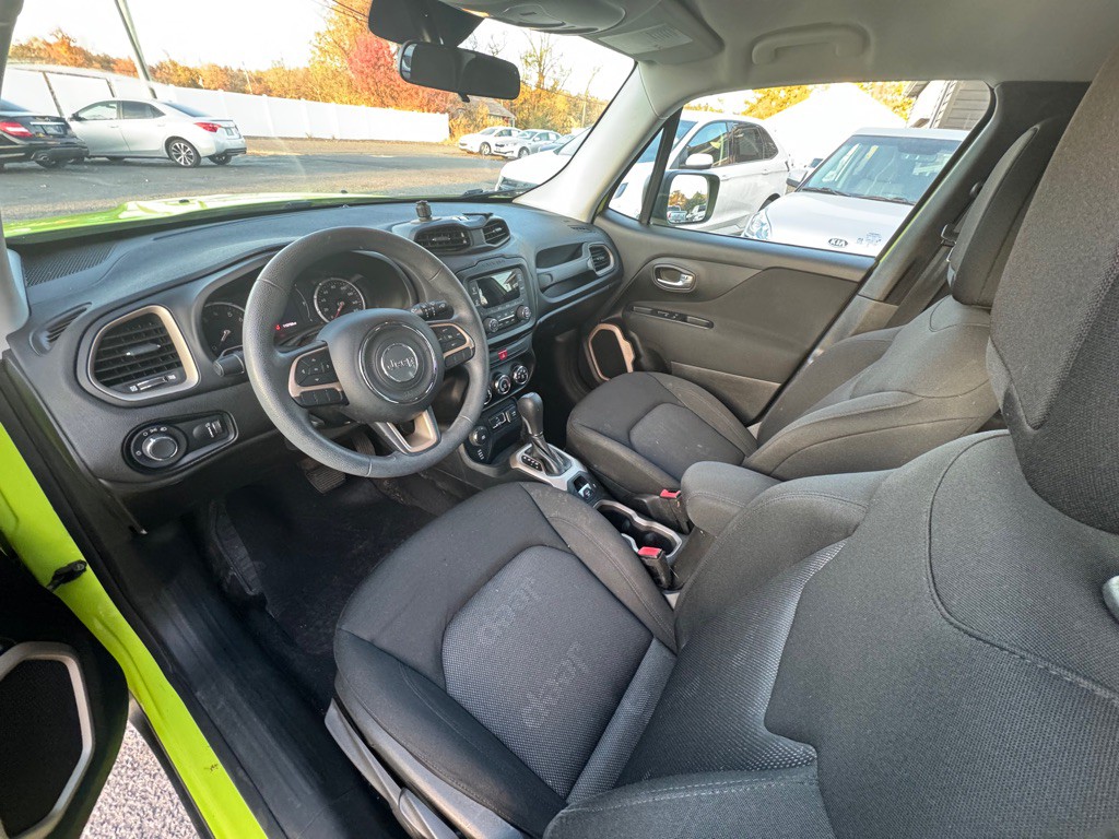 2017 Jeep Renegade Image 5