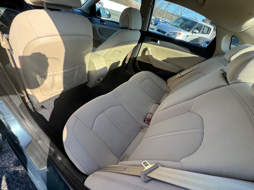 2017 Hyundai Sonata Image 6