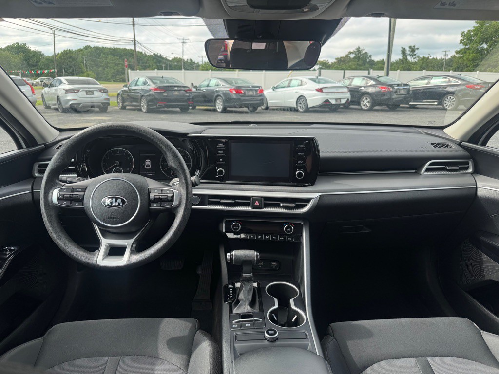 2021 Kia K5 Image 7