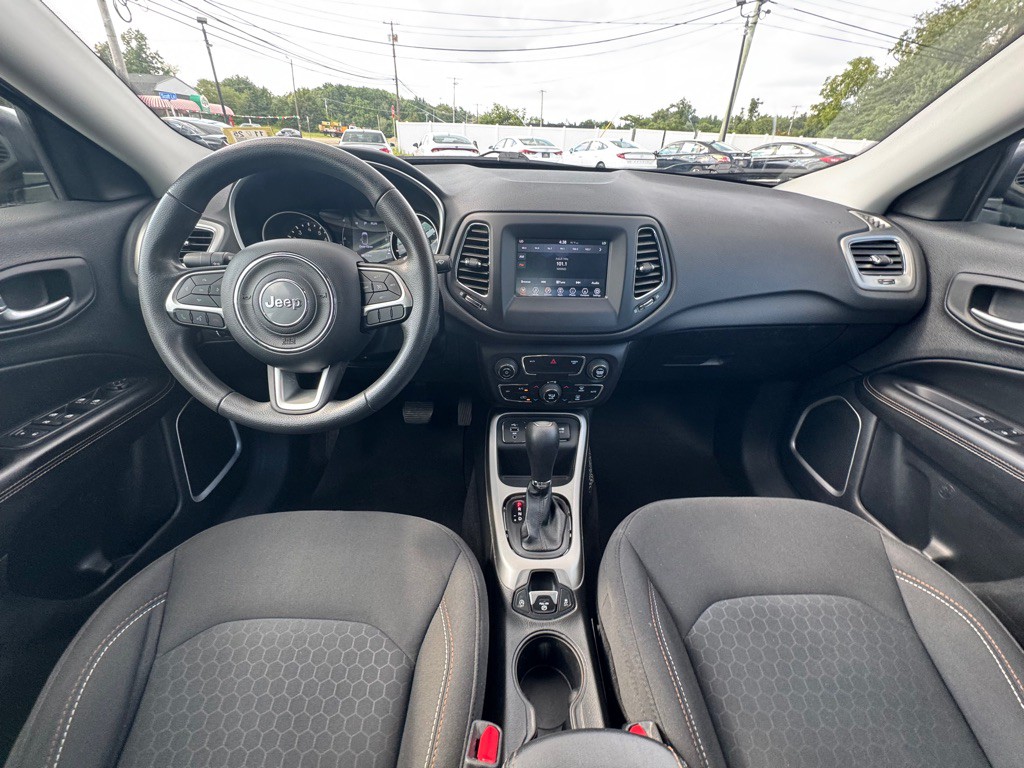 2019 Jeep Compass Image 7