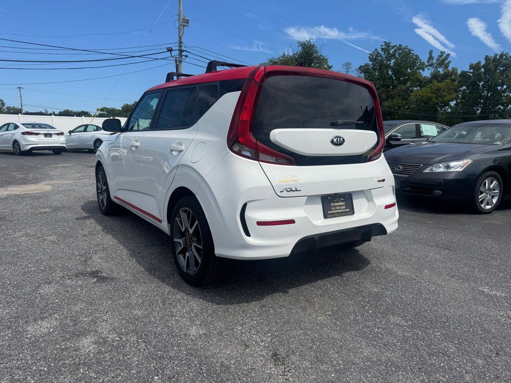 2020 Kia Soul Image 2