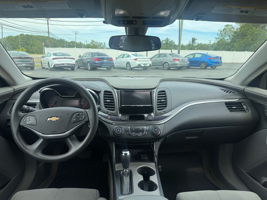 2017 Chevrolet Impala Image 7