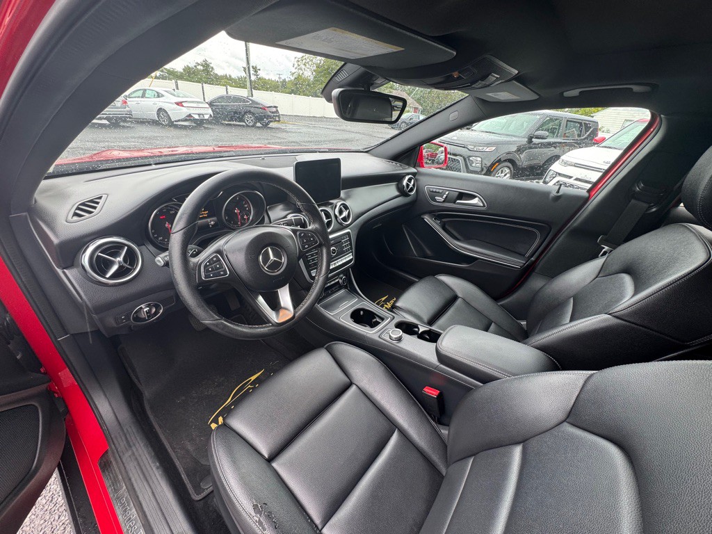 2018 Mercedes-Benz GLA-Class Image 5