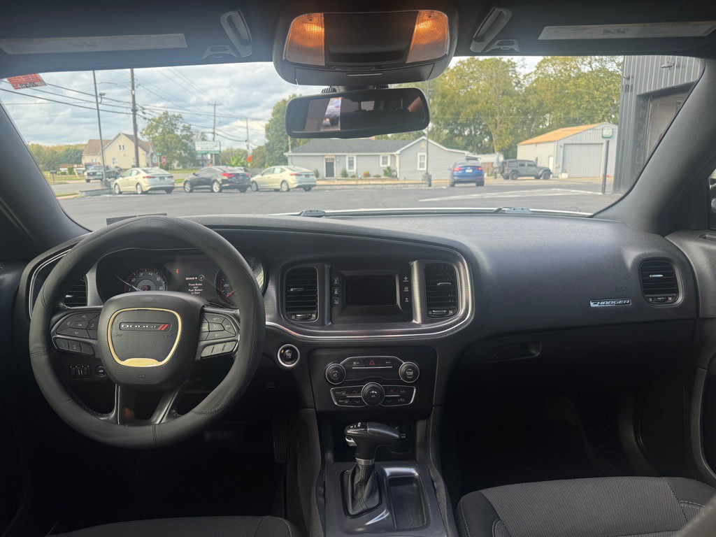 2016 Dodge Charger Image 7