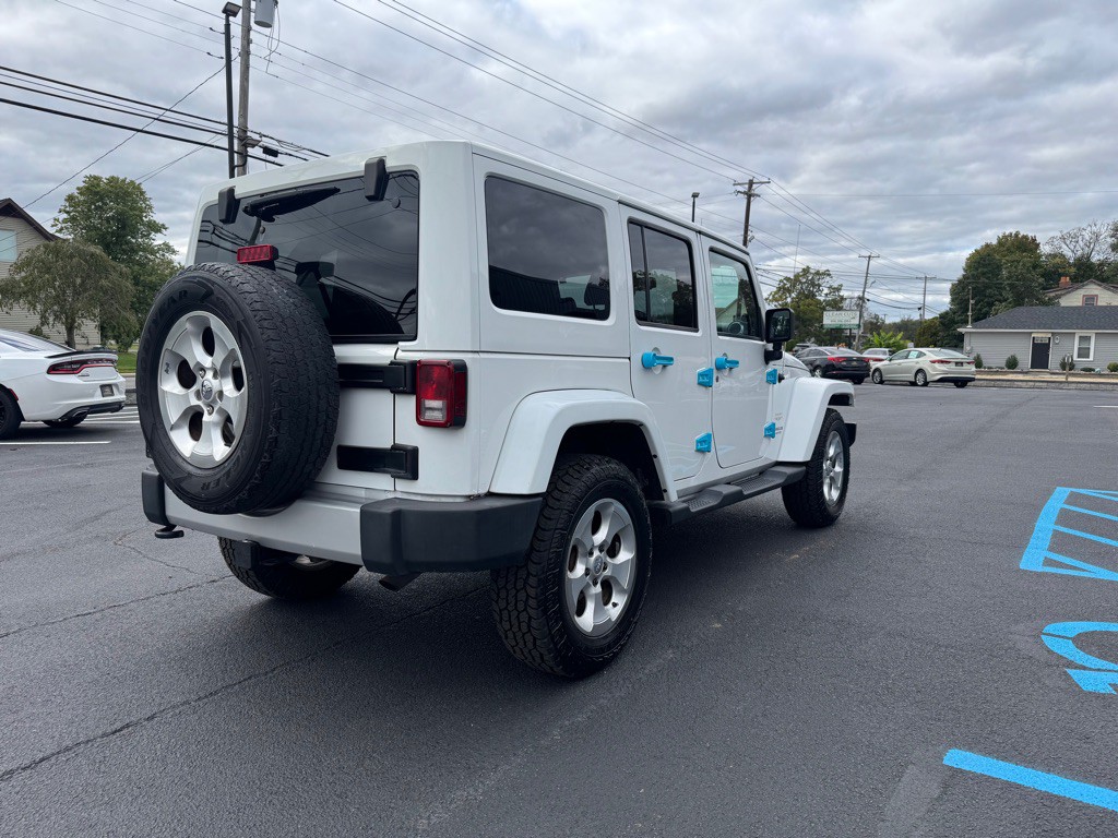 2013 Jeep Wrangler Unlimited Image 3